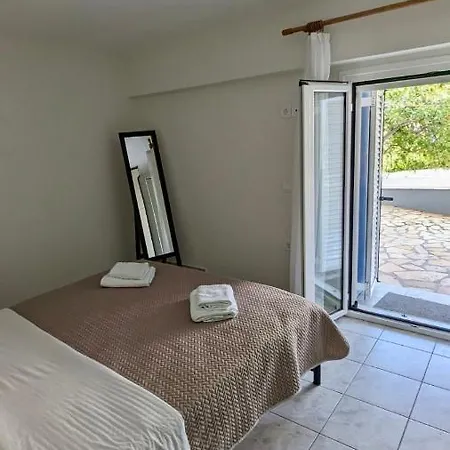 아파트 Di Stavros